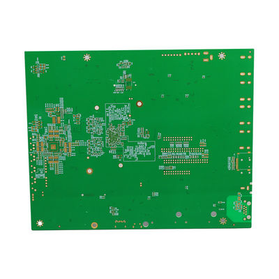 Un bon prix. SMA mâle Antenne Pcb flexible à rayonnement omnidirectionnel en ligne
