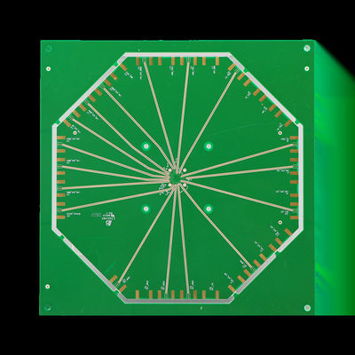 Un bon prix. TS16949 Circuits imprimés de la carte de semiconducteur de 0,2 mm Taille de forage en ligne